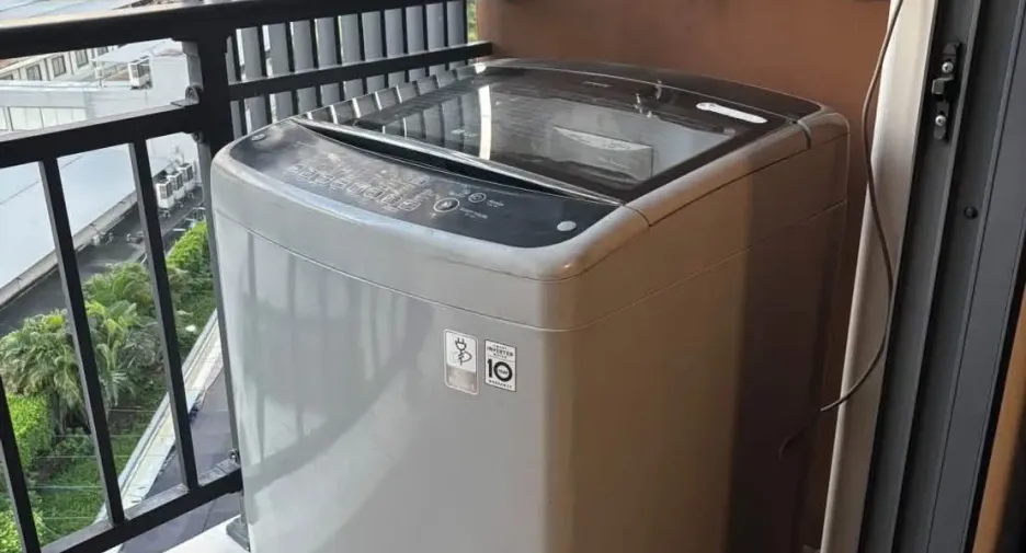 Condo en alquiler de 1 habitaciones en Huai Khwang, Bangkok
