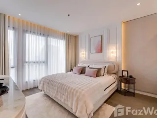 For sale 3 bedrooms condo in Khlong Toei, Bangkok