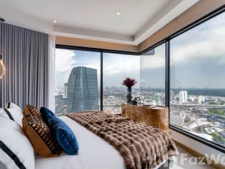 For sale 3 bedrooms condo in Khlong Toei, Bangkok