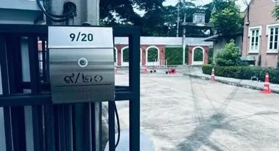 For rent 3 bedrooms house in Bang Kapi, Bangkok