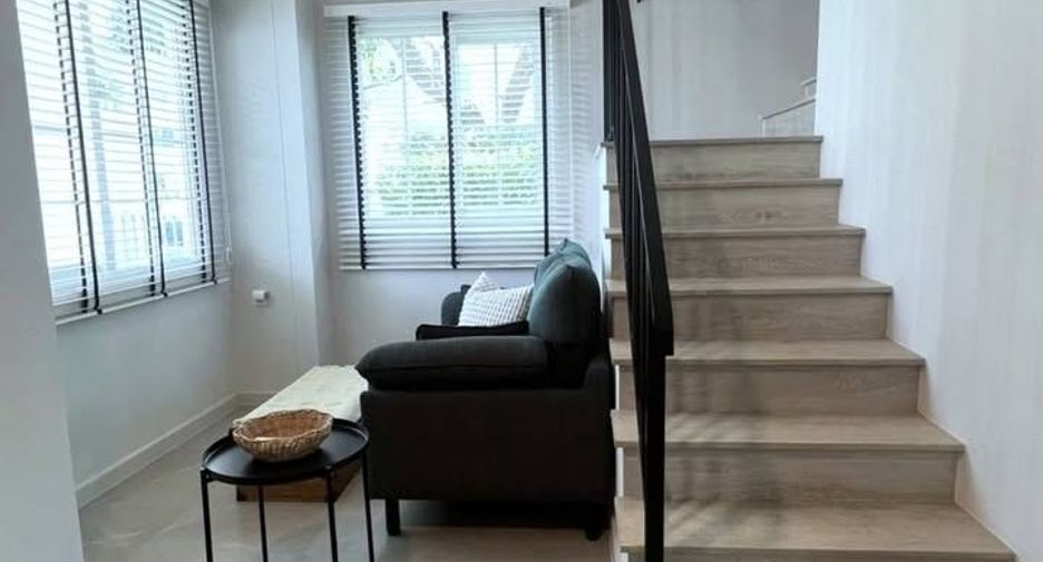 Wohnung zur Miete mit 3 Zimmer in Bang Phli, Samut Prakan