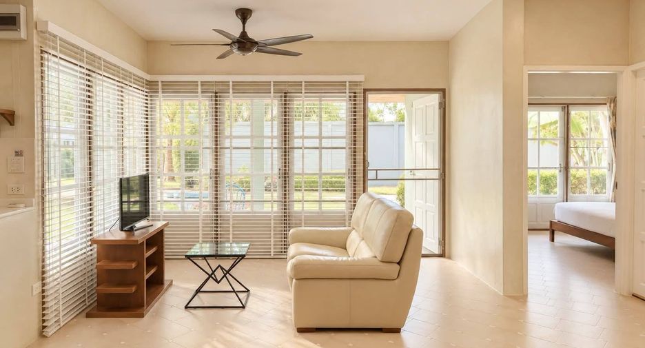 For rent 2 bedrooms villa in Mueang Phuket, Phuket