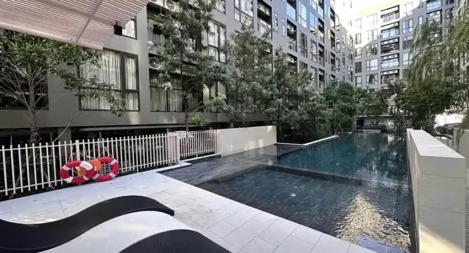 For rent 1 Beds condo in Phra Khanong, Bangkok