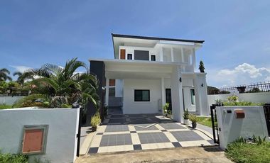 Casa en venta y en alquiler de 3 habitaciones en San Sai, Chiang Mai