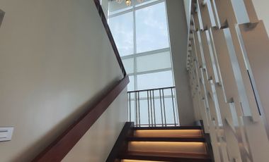 For rent 3 bedrooms condo in Bang Kapi, Bangkok