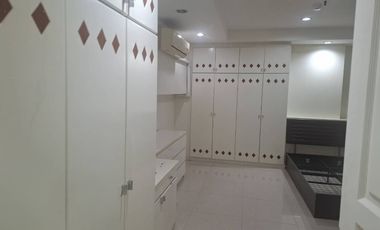 出租 1 卧室 公寓 在 Khlong Toei, 曼谷