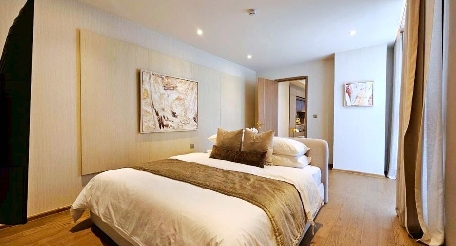 For rent 2 bedrooms condo in Khlong Toei, Bangkok