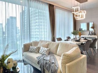 For rent 2 bedrooms condo in Khlong Toei, Bangkok