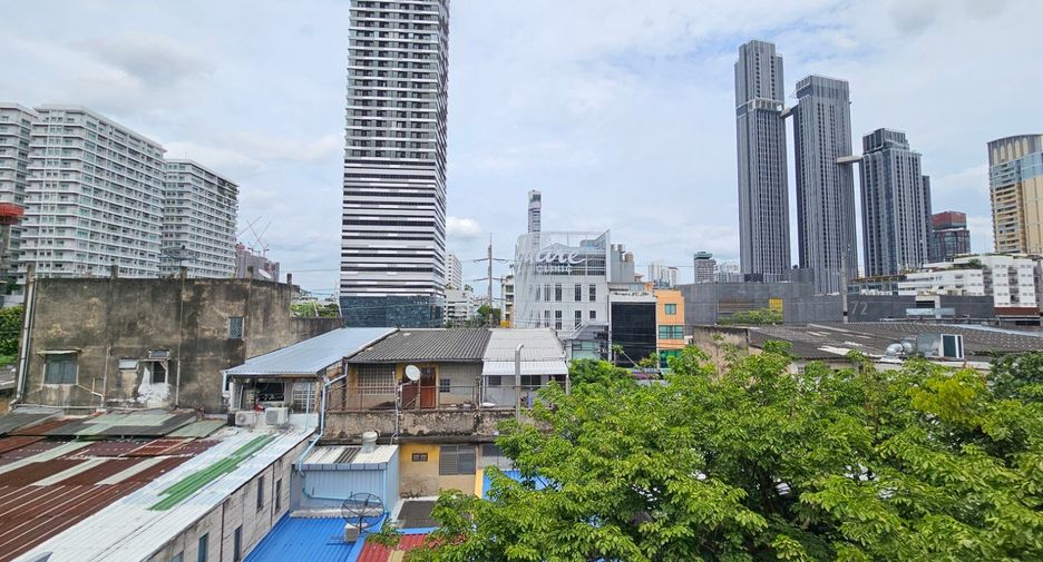 For rent 1 Beds condo in Khlong Toei, Bangkok