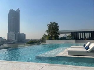 Condo en alquiler de 2 habitaciones en Khlong San, Bangkok