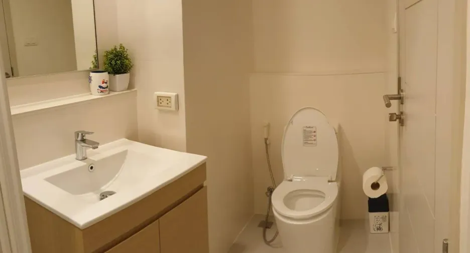 Condo en venta de 2 habitaciones en Cha Am, Phetchaburi