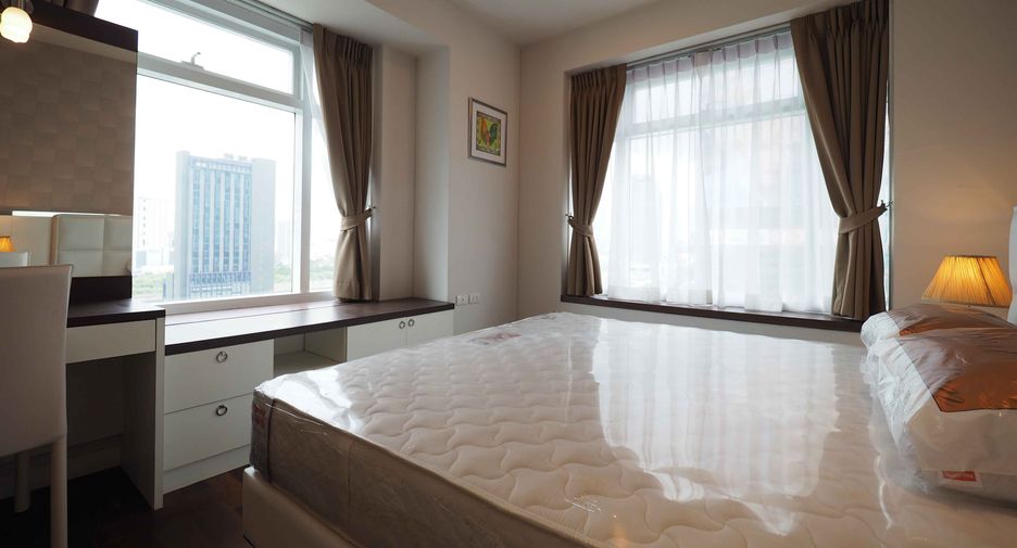For rent 1 bed condo in Watthana, Bangkok