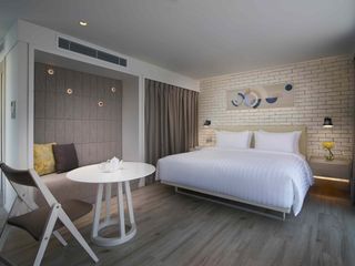 For rent studio condo in Yan Nawa, Bangkok