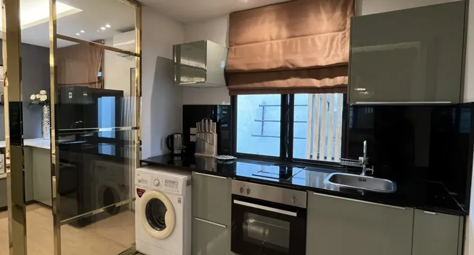 For rent 3 bedrooms townhouse in Mueang Nonthaburi, Nonthaburi