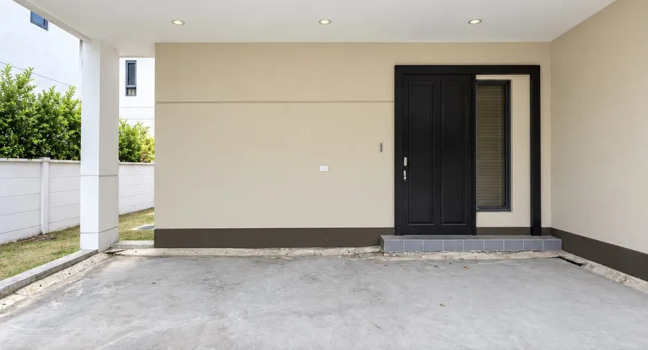出售 4 卧室 独立屋 在 Pak Kret, Nonthaburi