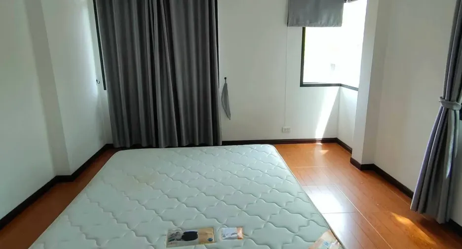 出售 3 卧室 独立屋 在 Mueang Nakhon Phanom, Nakhon Phanom