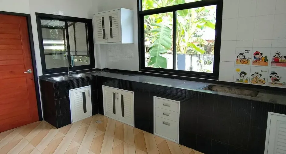 出售 3 卧室 独立屋 在 Mueang Nakhon Phanom, Nakhon Phanom