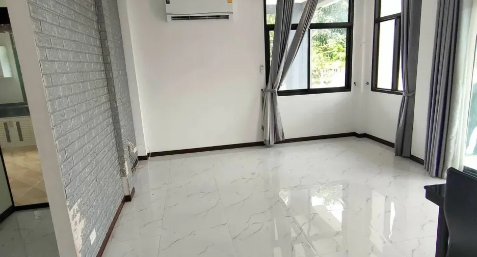 出售 3 卧室 独立屋 在 Mueang Nakhon Phanom, Nakhon Phanom