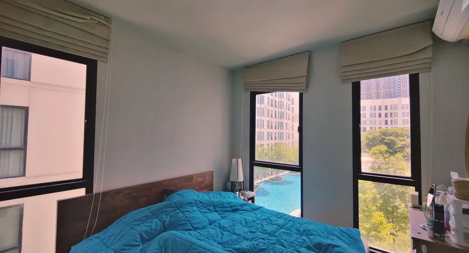 For sale 2 bedrooms condo in Mueang Samut Prakan, Samut Prakan