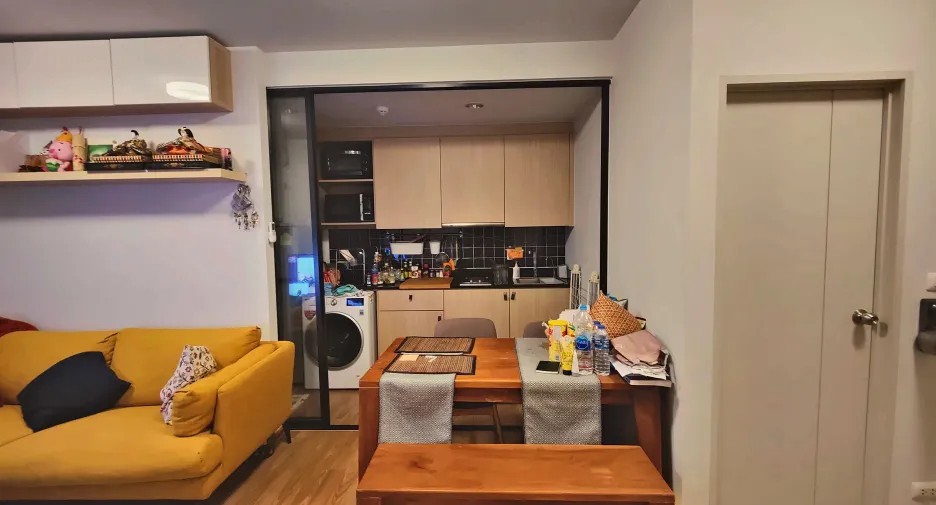 For sale 2 bedrooms condo in Mueang Samut Prakan, Samut Prakan