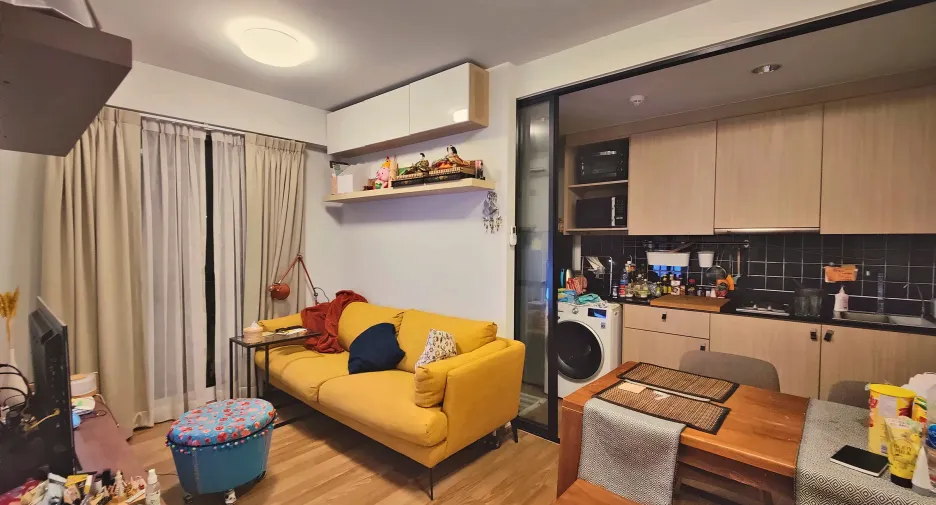 For sale 2 bedrooms condo in Mueang Samut Prakan, Samut Prakan