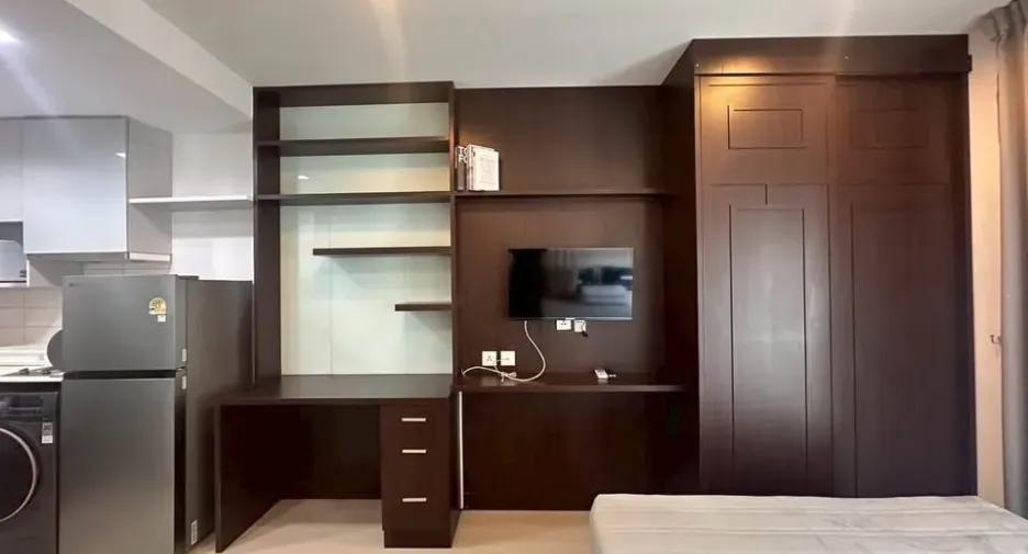 Wohnung zur Miete mit 1 Zimmer in Phra Khanong, Bangkok