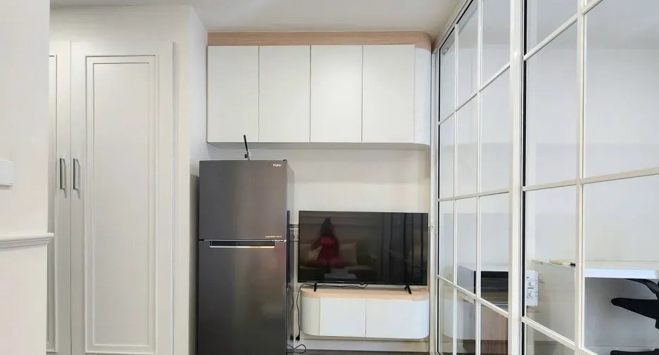 Condo en alquiler de 1 habitaciones en Huai Khwang, Bangkok