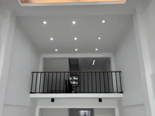 Gewerbefläche zur Miete mit 3 Zimmer in Suan Luang, Bangkok
