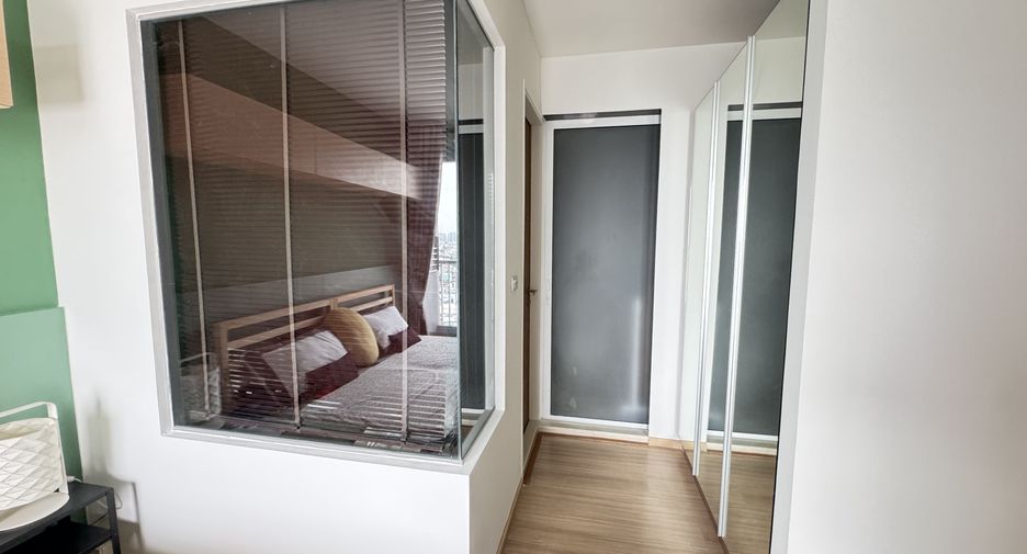 For sale 1 bed condo in Phra Khanong, Bangkok