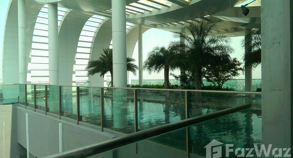 For sale 1 bed condo in Phra Khanong, Bangkok