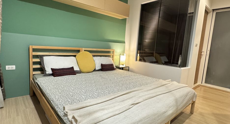 For sale 1 bed condo in Phra Khanong, Bangkok