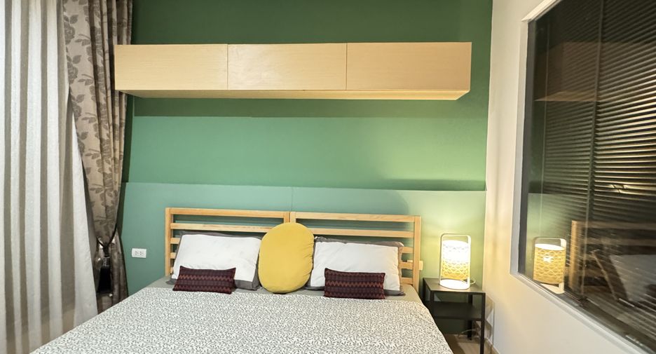For sale 1 bed condo in Phra Khanong, Bangkok