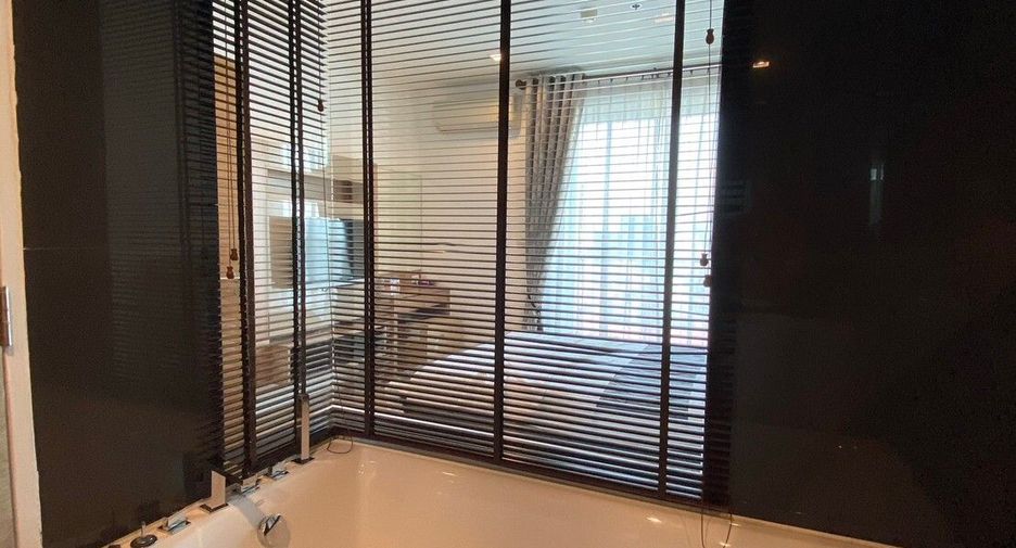 For sale 1 bed condo in Phra Khanong, Bangkok