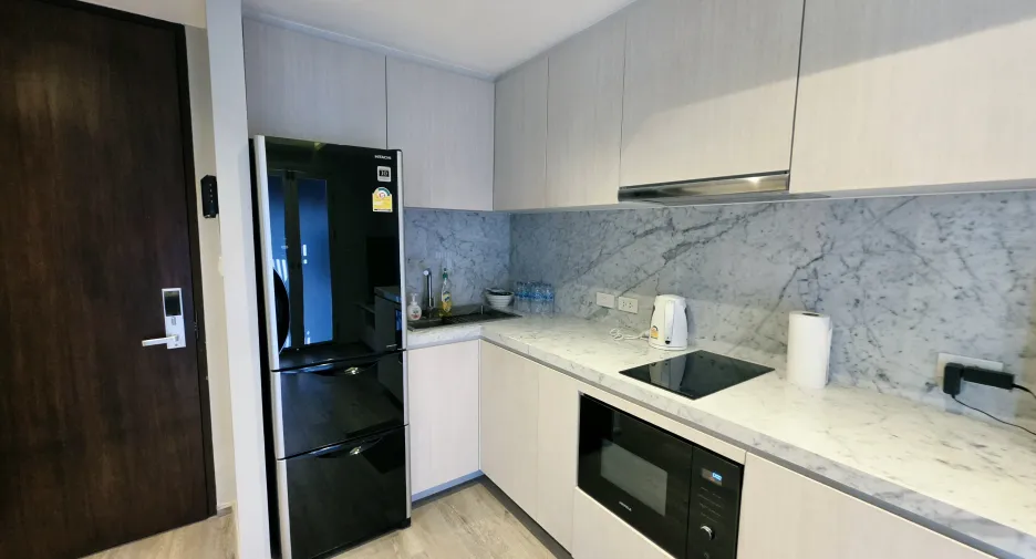 For sale 1 bed condo in Watthana, Bangkok
