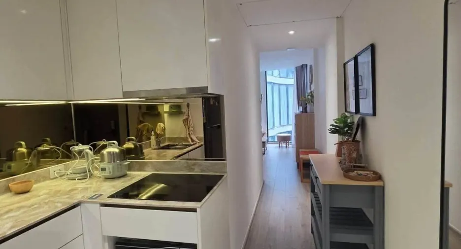 Condo en alquiler de 2 habitaciones en Khlong Toei, Bangkok