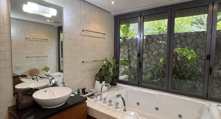 Villa zum Kauf und zur Miete mit 5 Zimmer in Mueang Phuket, Phuket