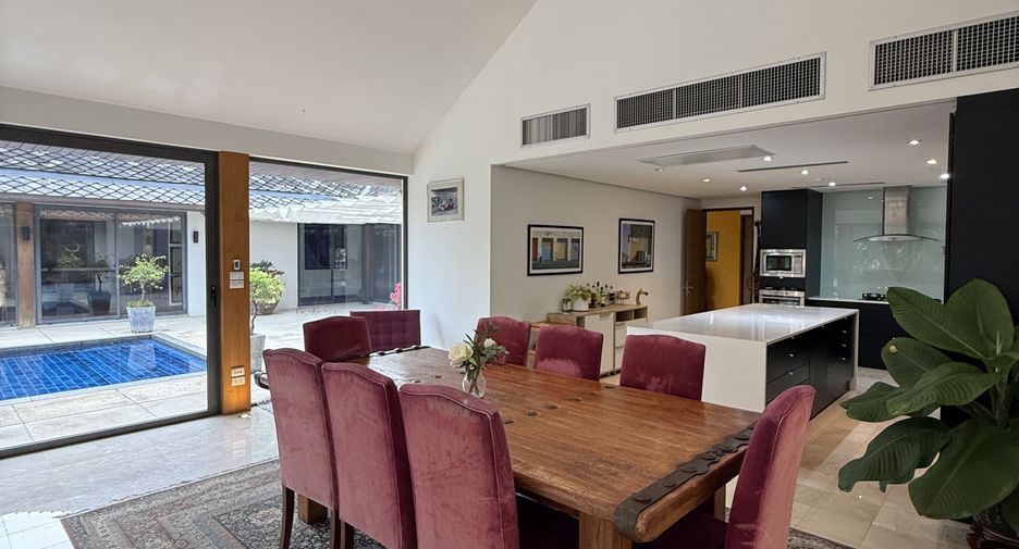 Villa zum Kauf und zur Miete mit 5 Zimmer in Mueang Phuket, Phuket