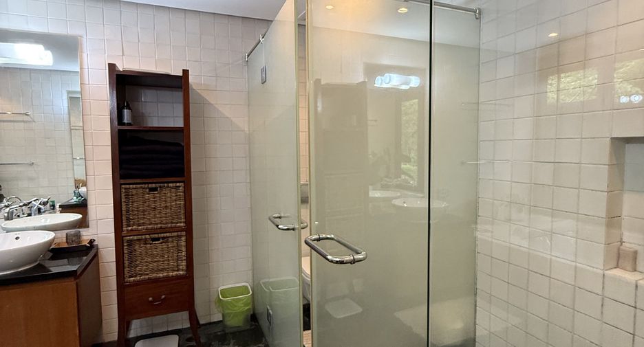 Villa zum Kauf und zur Miete mit 5 Zimmer in Mueang Phuket, Phuket