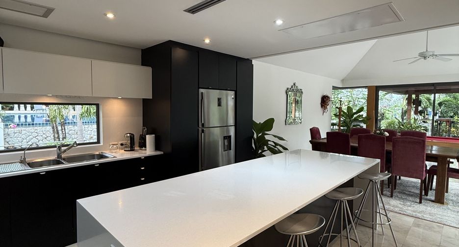 Villa zum Kauf und zur Miete mit 5 Zimmer in Mueang Phuket, Phuket