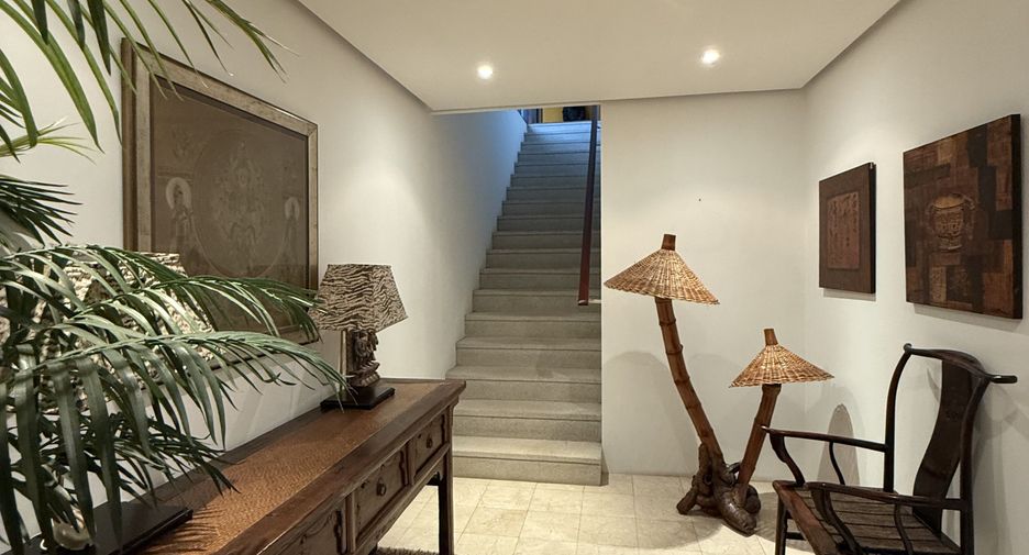 Villa zum Kauf und zur Miete mit 5 Zimmer in Mueang Phuket, Phuket