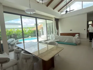 Villa en venta de 4 habitaciones en Thalang, Phuket