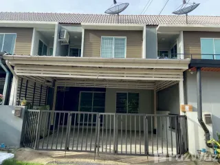 出租 3 卧室 联排别墅 在 Bang Phli, Samut Prakan