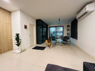 Casa en venta y en alquiler de 4 habitaciones en Bang Khun Thian, Bangkok