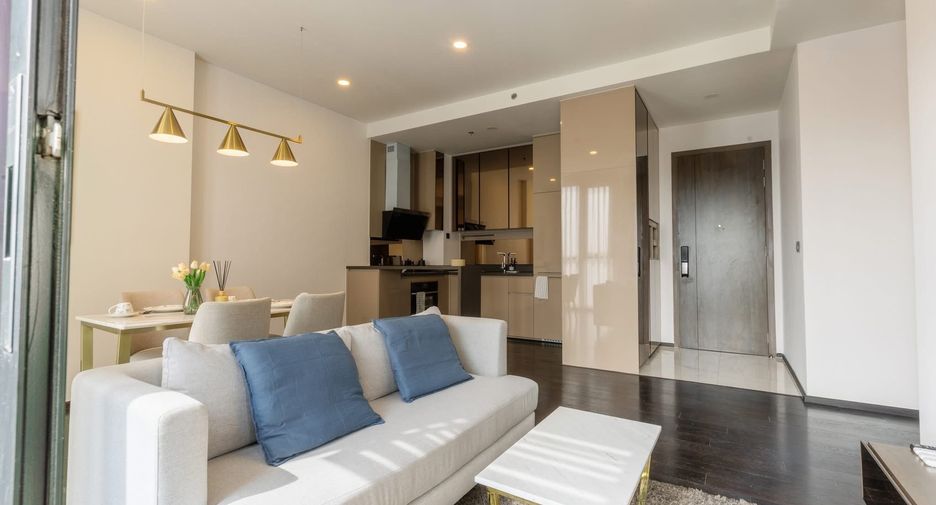 For rent 2 bedrooms condo in Watthana, Bangkok