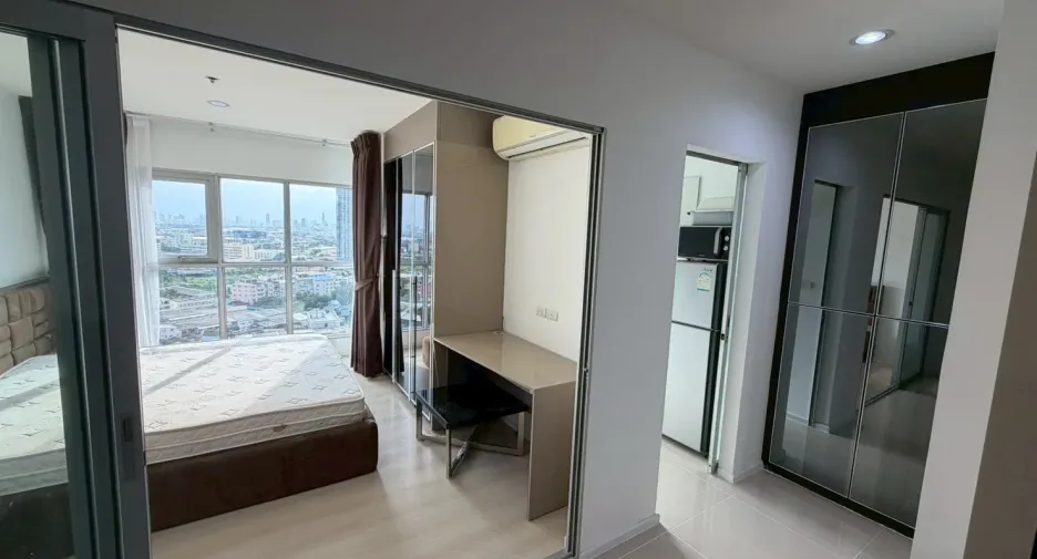 For sale 1 bed condo in Khlong Toei, Bangkok