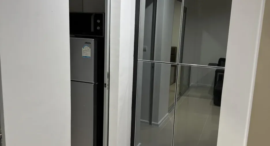 For sale 1 bed condo in Khlong Toei, Bangkok