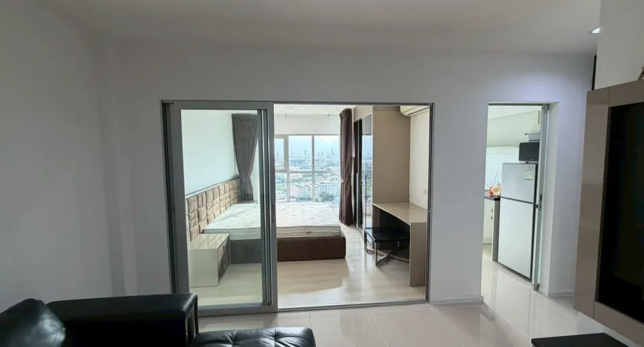 For sale 1 bed condo in Khlong Toei, Bangkok