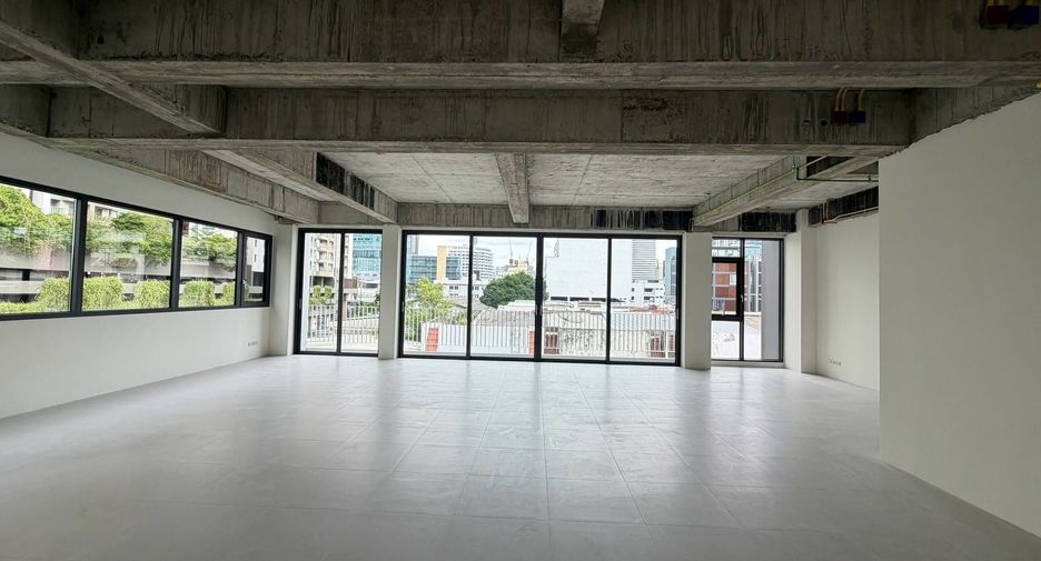 出售 和 出租 办公室 在 Huai Khwang, 曼谷
