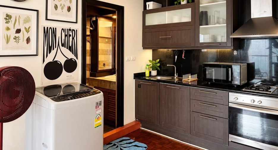 For rent 1 bed condo in Sathon, Bangkok