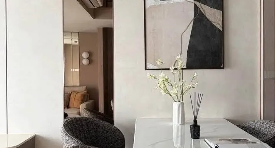 Wohnung zur Miete mit 2 Zimmer in Bang Rak, Bangkok